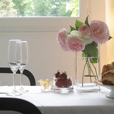 Les De Catherine, La Si Calme Нанси