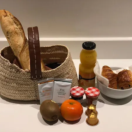 Les De Catherine, La Si Calme Lejlighed